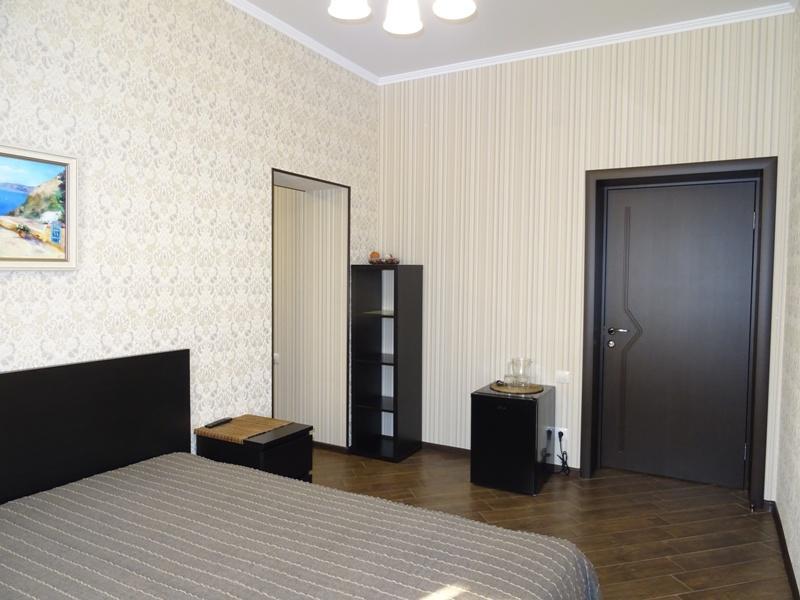 Guest House Belweder Гагра Екстериор снимка