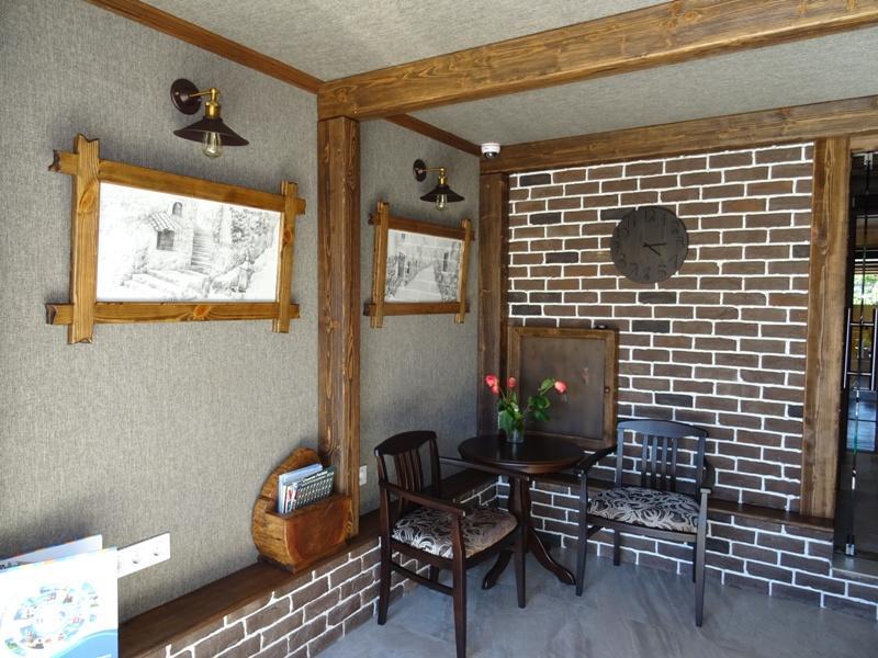 Guest House Belweder Гагра Екстериор снимка