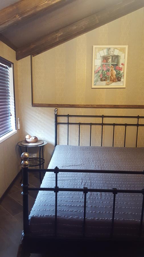 Guest House Belweder Гагра Екстериор снимка