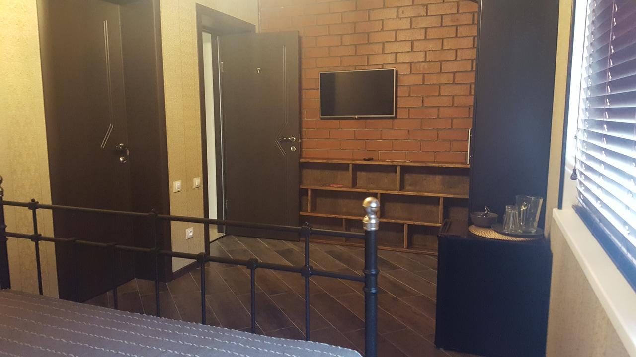 Guest House Belweder Гагра Екстериор снимка